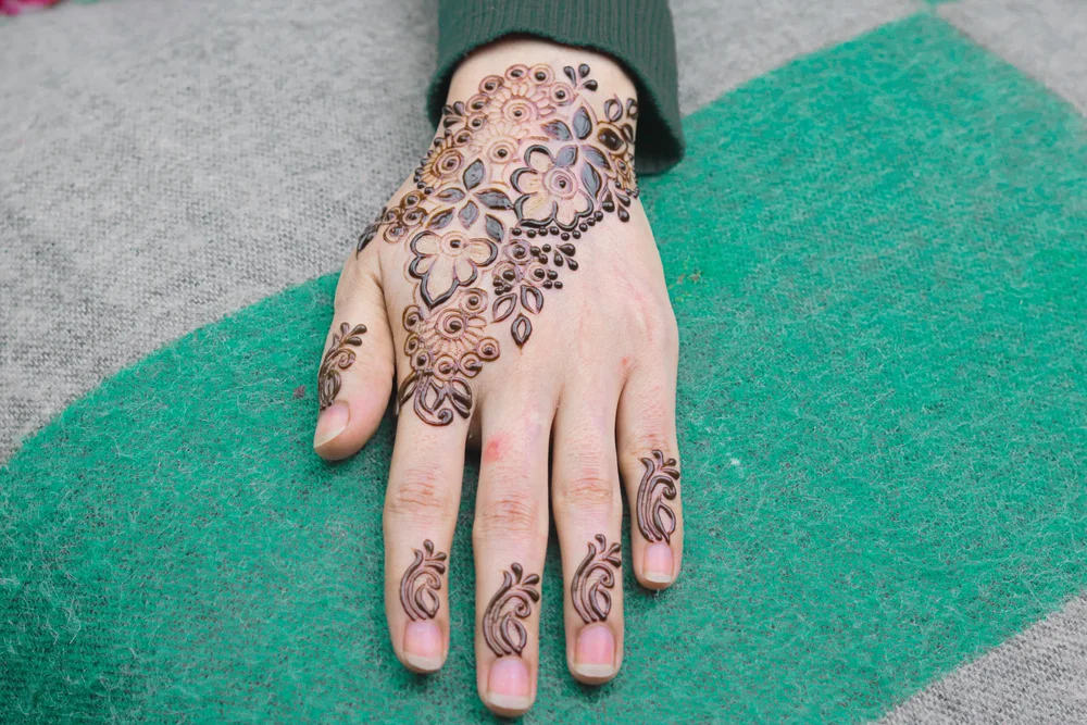 arabic flower henna design 
